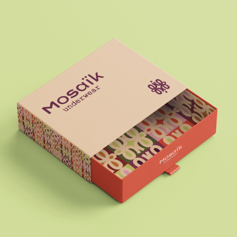 box-avec-ensemble-de-lingerie-mosaik-underwear